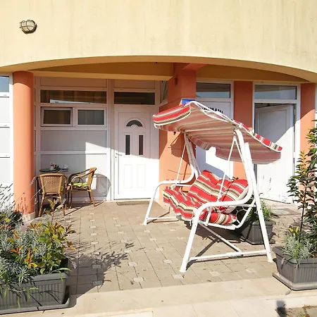 فندق Jadranko 3*